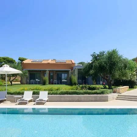 Apartment Pefkides Marathopoli