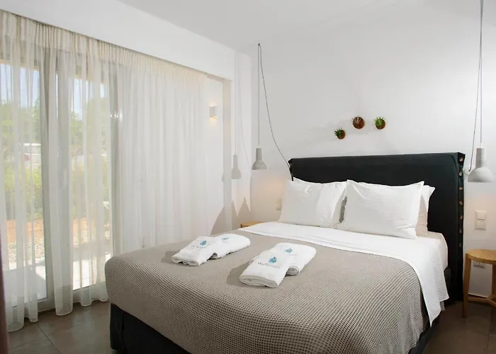 Pefkides Apartman Marathópoli